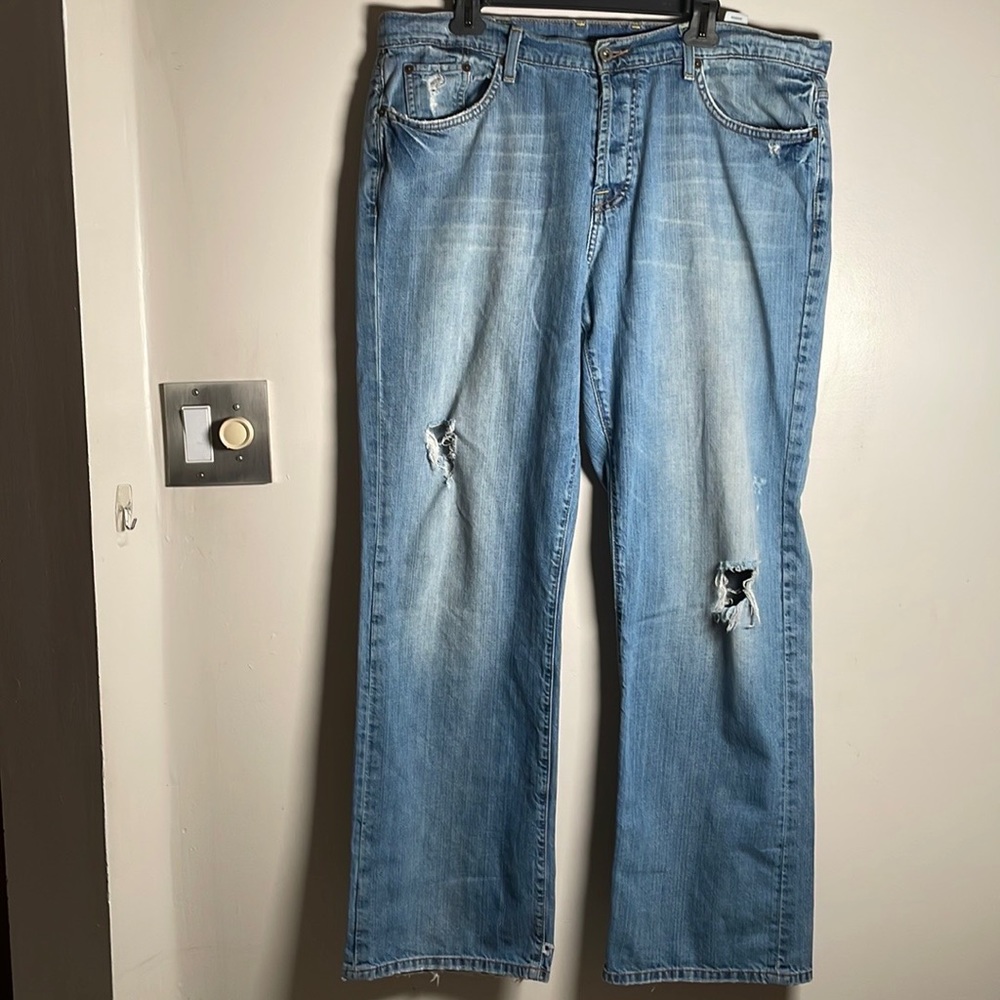 Lucky Brand Jeans Blue ripped destroyed distressed  Men’s 38